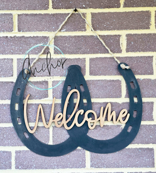 Horse Shoe Welcome Hanger